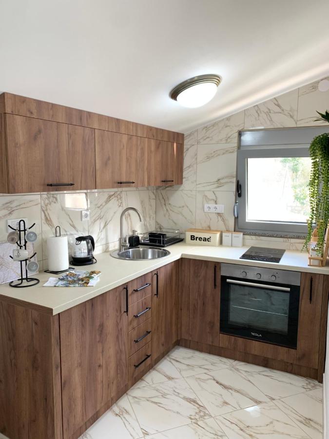 Markovic Village Apartments 乌尔齐尼 外观 照片